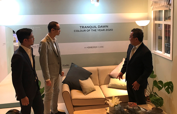 Tranquil Dawn, Tren Warna Baru 2020