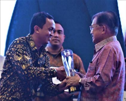 JK Dianggap Sebagai Tokoh Inspirasi dalam Dunia Kemanusiaan