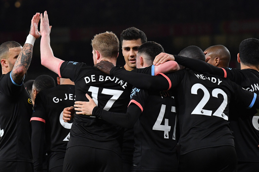 Man City Bungkam Arsenal 3-0