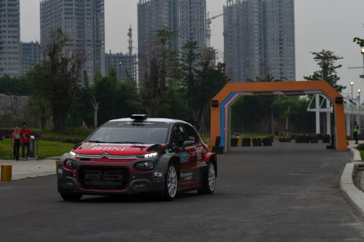 Sean Gelael Menangi Reli Meikarta, Ricardo di Posisi 3