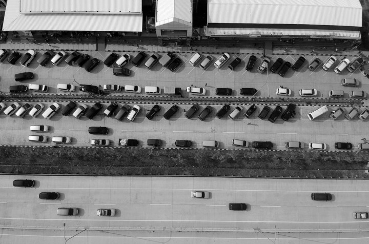 Dicegat Produk Lokal di <i>Rest</i> <i>Area</i>