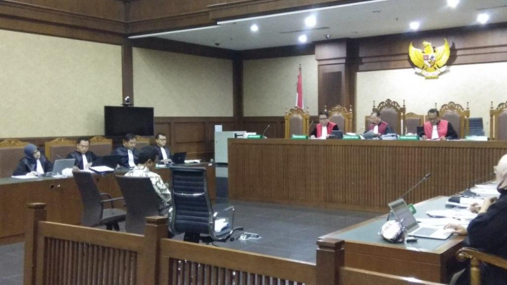 Romy 'Tampung' Permohonan Haris