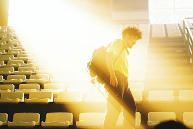 Penantian 11 Tahun Kunto Aji Terbayarkan di Panggung Mantra Mantra Live