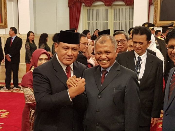 Presiden Lantik Pimpinan KPK