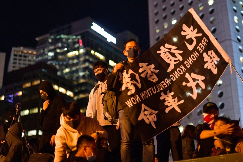 Polisi sita dana donasi untuk para pedemo pro-demokrasi di Hong Kong. Foto: AFP