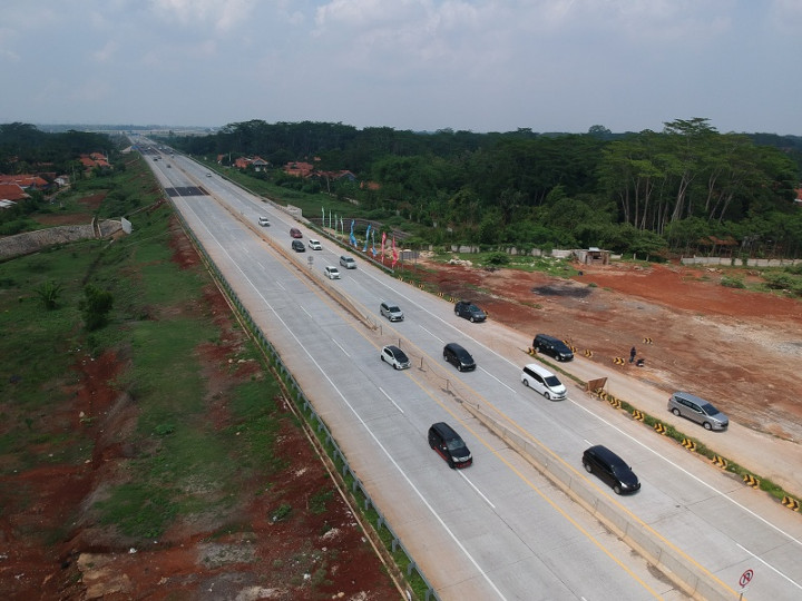 <i>One Way</i> Tol Trans Jawa Disetop