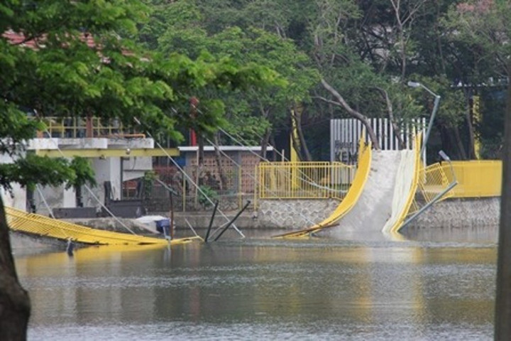 Jembatan Roboh, Pengelola Hutan Kota Kemayoran Panggil Kontraktor