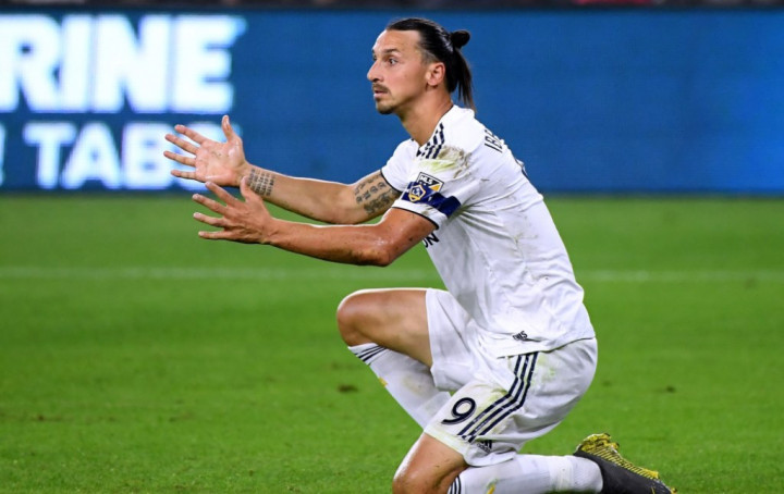 Ancelotti Tepis Rumor Ibrahimovic ke Everton