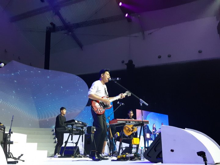 Icefest Music Concert Jadi Konser Perdana Rendy Pandugo