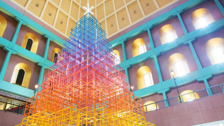 Pohon Natal Unik, dari Daur Ulang hingga Lego