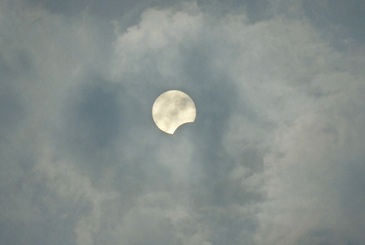 Gerhana Matahari Cincin Terlihat Hari Ini