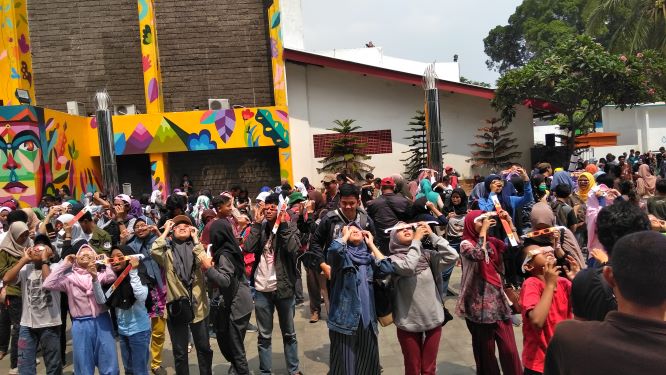 Gerhana Matahari di Jakarta Bisa Dinikmati Sampai 14.32 WIB