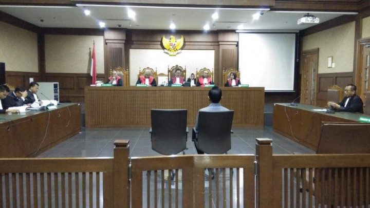 Eks Bos Mugi Rekso Abadi Didakwa Cuci Uang Rp20 M