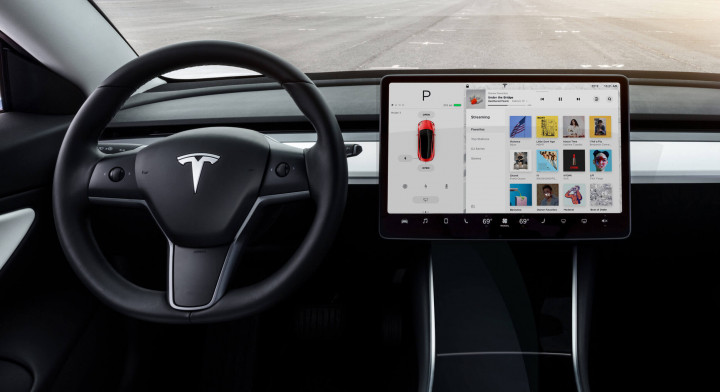 Tesla Tambah Fitur Baru, Bisa Main Mahjong Di Mobil