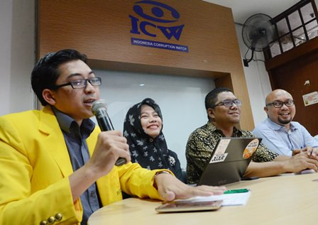 Juru Bicara DPP PKS Ahmad Fathul Bari (paling kiri). Foto: Mohamad Irfan/MI