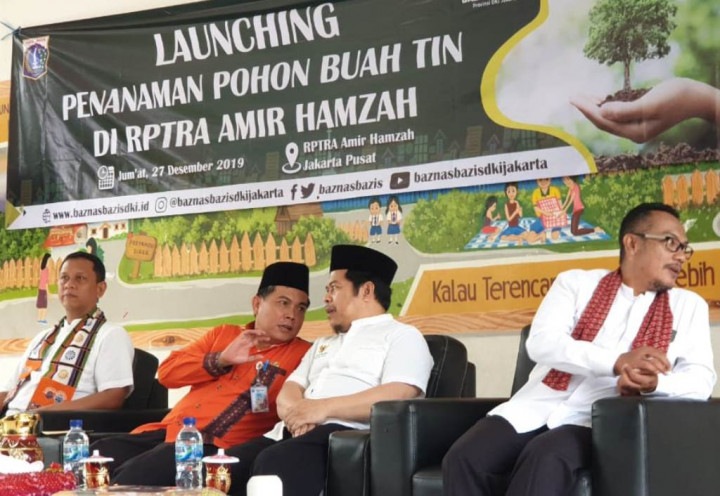 Baznas DKI Tanam Pohon Tin untuk Hijaukan Jakarta