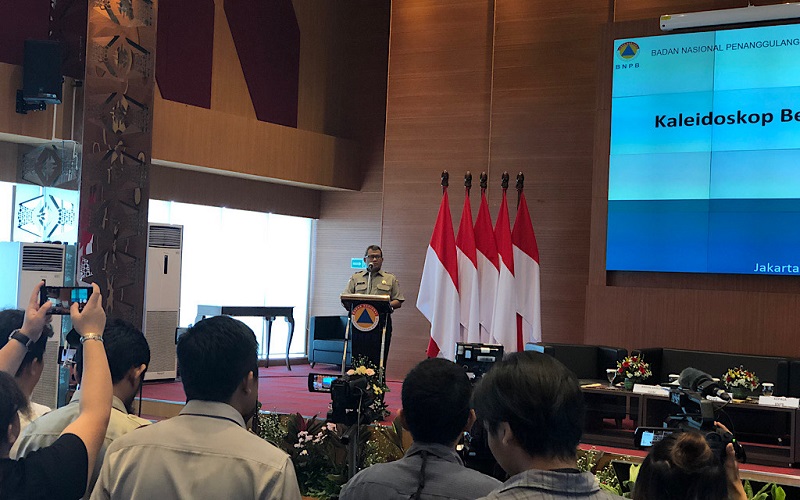 Kepala Pusat Data Informasi dan Humas BNPB Agus Wibowo di Gedung BNPB, Jakarta Timur, Senin 30 Desember 2019. Medcom.id/Theofilus Ifan Sucipto.