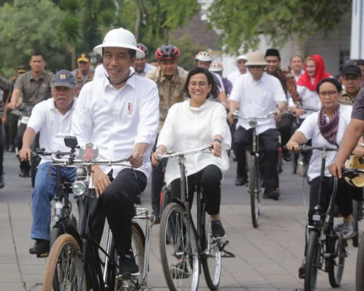 Jokowi Visits Semarang's Old Town