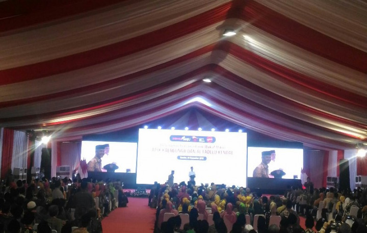 Jokowi Minta Warga Kendal Hindari Pinjaman Modal dari Rentenir