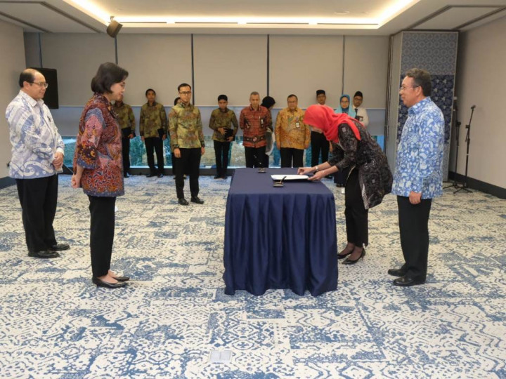 Menkeu Lantik Pimpinan Baru Eximbank