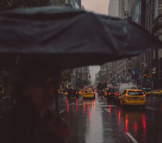 Tips ke Kantor saat Musim Hujan