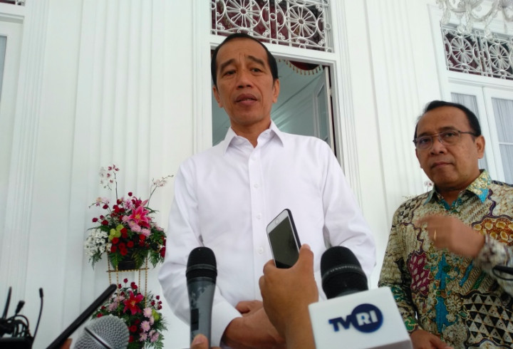 Jokowi Instruksikan Tiga Langkah Tangani Banjir Jakarta