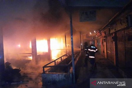 Pasar Raya Padang Terbakar