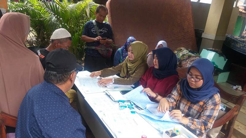 Dukcapil Jaksel Ganti KTP Warga Terdampak Banjir