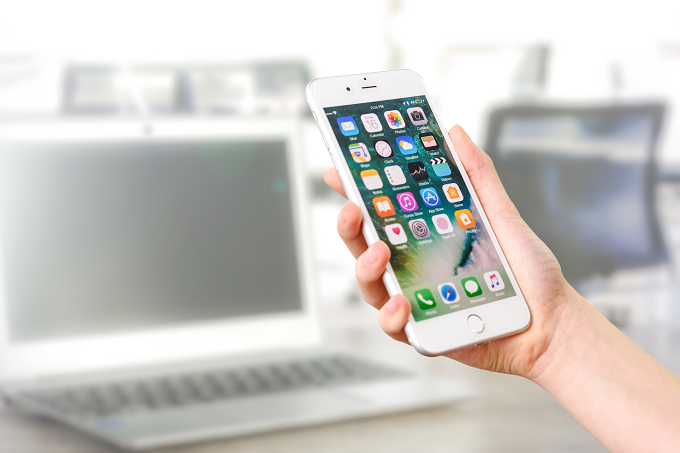 Ikuti langkah-langkah berikut ini untuk berwhatsapp di komputer kamu. (Foto: Pexels.com)