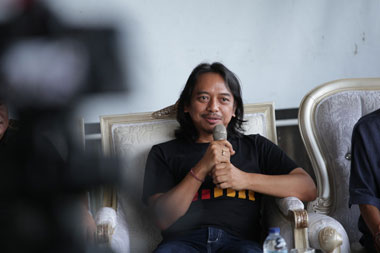Dewa Budjana Kagum dengan Sejarah dan Budaya Dharmasraya