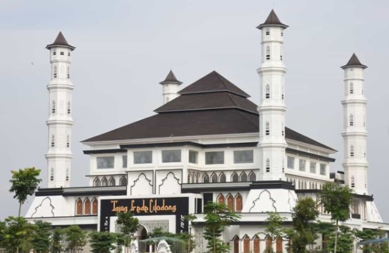 Tajug Gede Cilodong, Wisata Religi di Purwakarta yang Instagramable