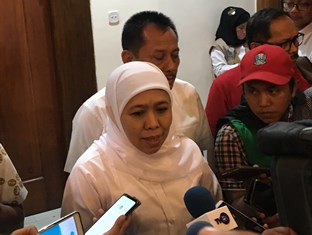 Khofifah Kumpulkan Anak Buah Pasca-OTT Bupati Sidoarjo