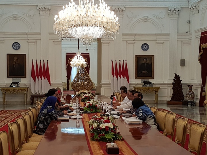 Jokowi Suruh Anies Rampungkan Proyek Sodetan Ciliwung