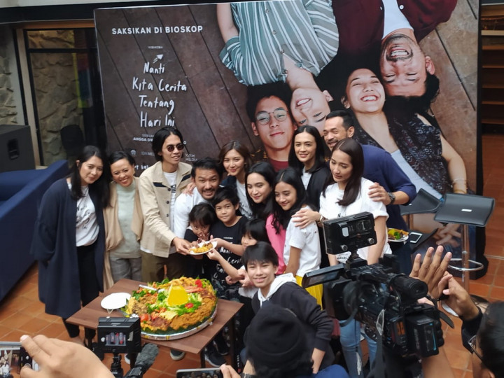 Sutradara Tak Menyangka Film NKCTHI Raih 1 Juta Penonton