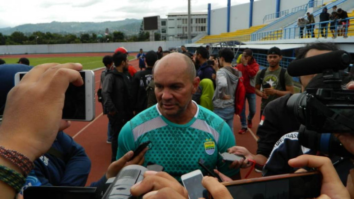 Asa Luizinho Passos bagi Benteng Terakhir Persib