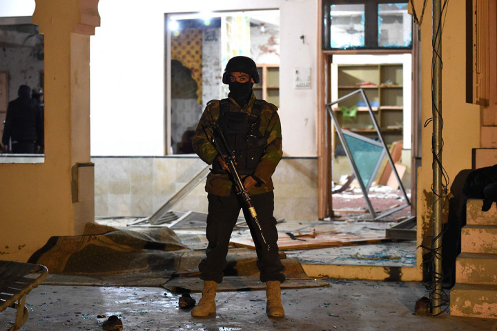 Bom Bunuh Diri Guncang Masjid di Pakistan, 15 Tewas