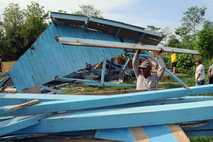 Belasan Rumah di Pamekasan Diterjang Angin Ribut