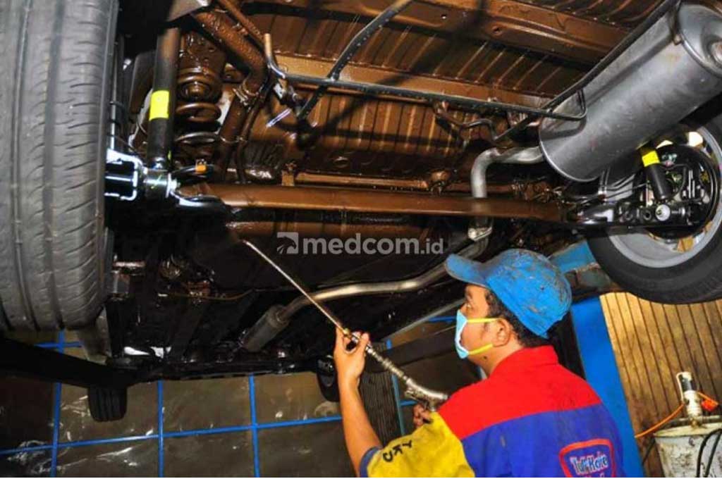 Menggunakan lapisan anti karat agar mobil tetap terjaga dan awet. MTVN