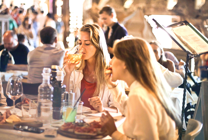 Memangnya ada pengaruh makanan pada mimpi kamu? Yuk, simak informasinya. (Foto: Pexels.com)