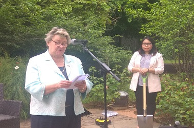 Menteri Inggris Sayangkan Penangkapan Dubes di Iran