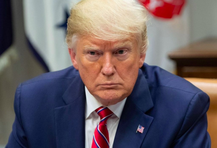 Sidang Pemakzulan, Trump Akan 'Mengungsi' ke Swiss