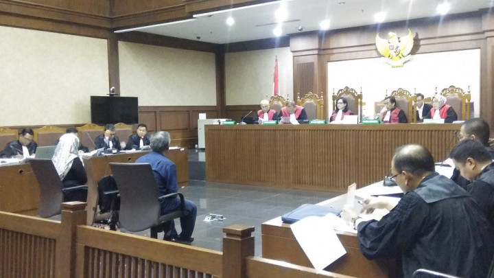 Dinkes Tangsel Kecipratan 4% dari Proyek Garapan Wawan