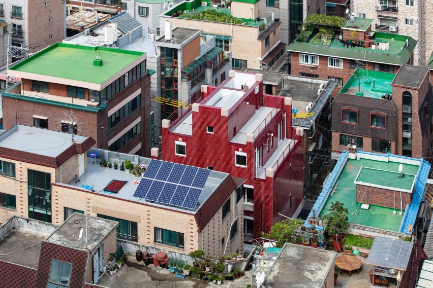 Apartemen menyerupai Minecraft di Seoul. Foto: Hyosook Chin