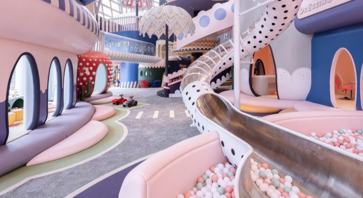 Neobio Family Park, 'Kota Impian' yang Serba Pastel