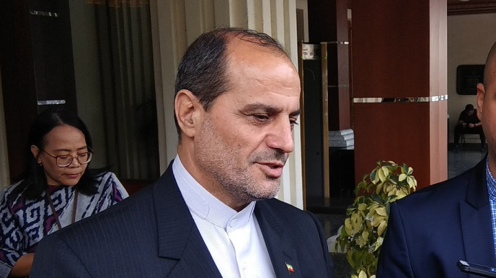 Menkopolhukam Bahas Kerja Sama dengan Dubes Iran