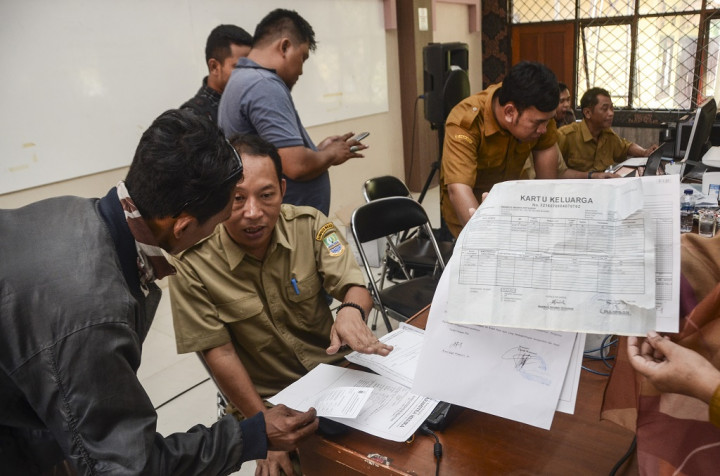 Supertajam Dongkrak Kepemilikan Akta Kelahiran