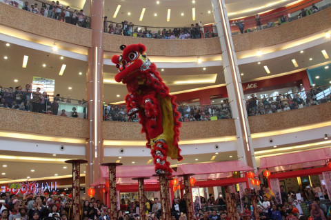 Meriahnya Perayaan Imlek Di Summarecon Mall Bekasi Medcom Id