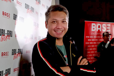 Dian Sastro jadi Alasan Gading Marten Terima Tawaran Film Guru Guru Gokil