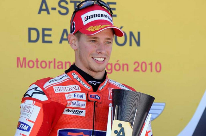 Bantu Palang Merah Australia, Casey Stoner Lelang Baju Balap