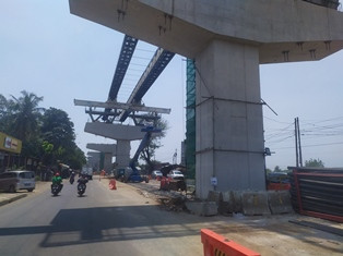 Pengerjaan Proyek Tol BORR Sesi IIIA Molor